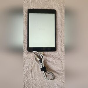 iPad Mini (WiFi) / 16GB / MD528LL/A iPad2,5